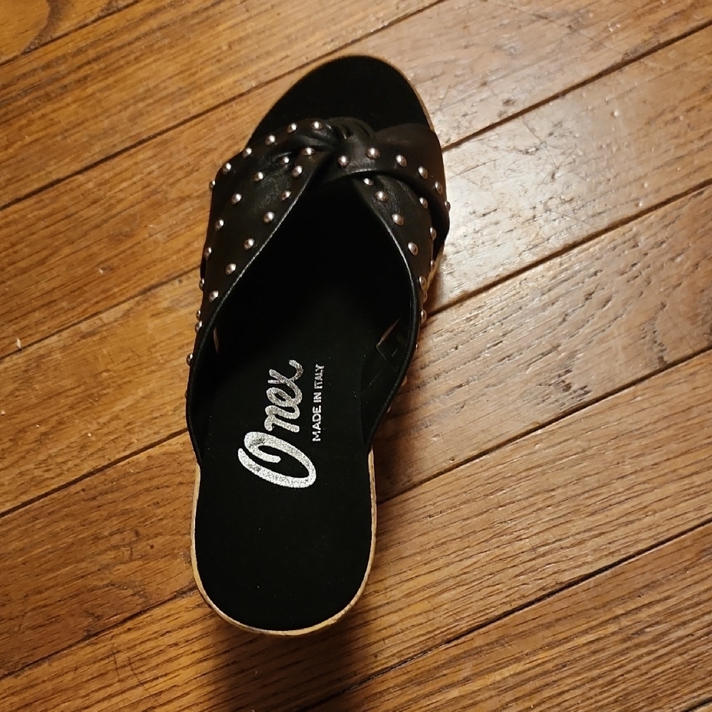 Onex Black Sparkle Sandals